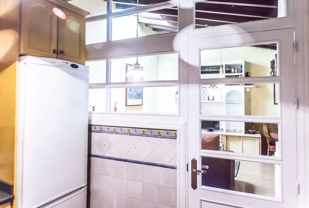 Corral De La O Triana Apartment By Valcambre إشبيلية المظهر الخارجي الصورة