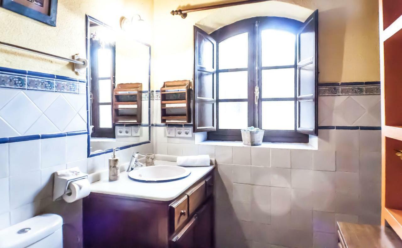 Corral De La O Triana Apartment By Valcambre إشبيلية المظهر الخارجي الصورة